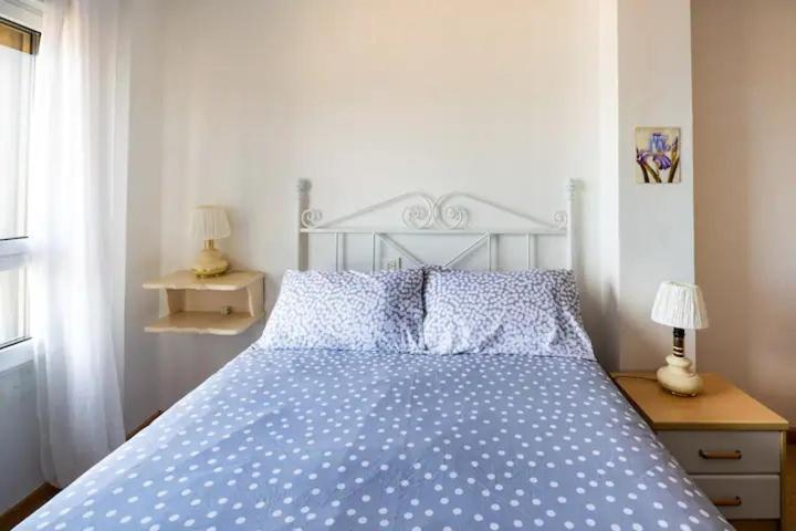 Apartamento Ezcurdia 22 Playa de San Lorenzo primera línea Gijón Exterior foto